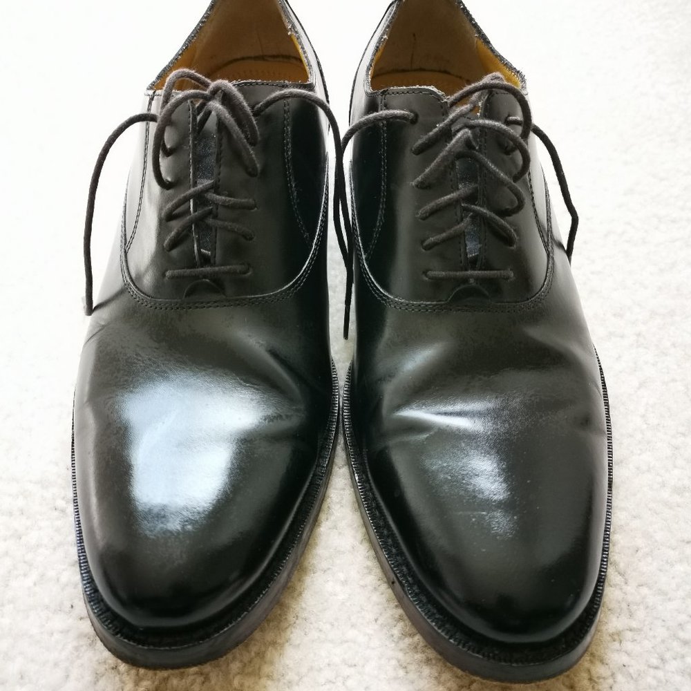 Black Cole Haan oxford dress shoes (Size 10)